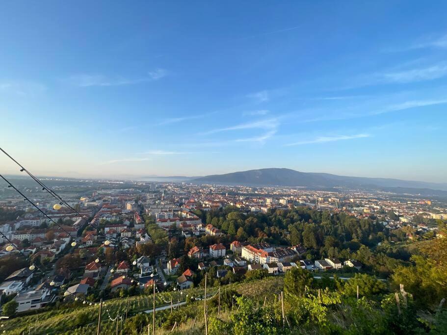 Studio With A View On City Center Park Marburg Exterior foto