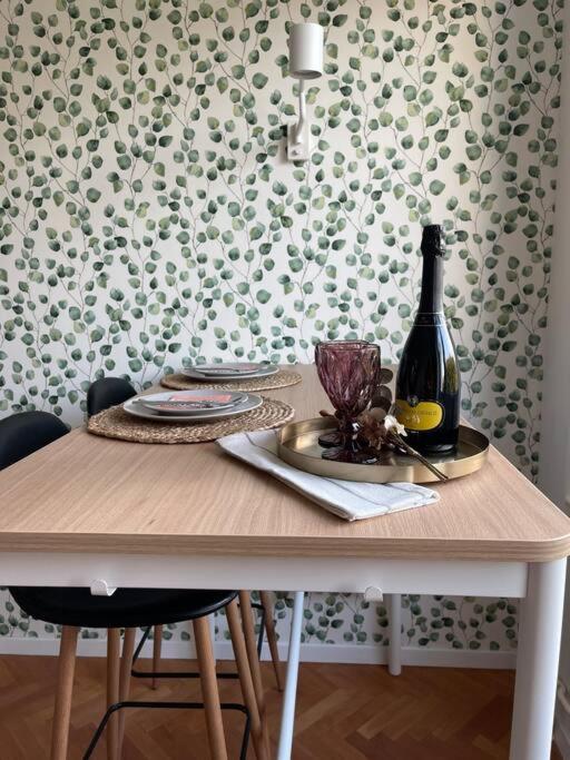 Studio With A View On City Center Park Marburg Exterior foto